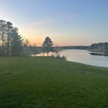 2 Bedroom Private Waterfront Getaway Richibucto Exterior photo